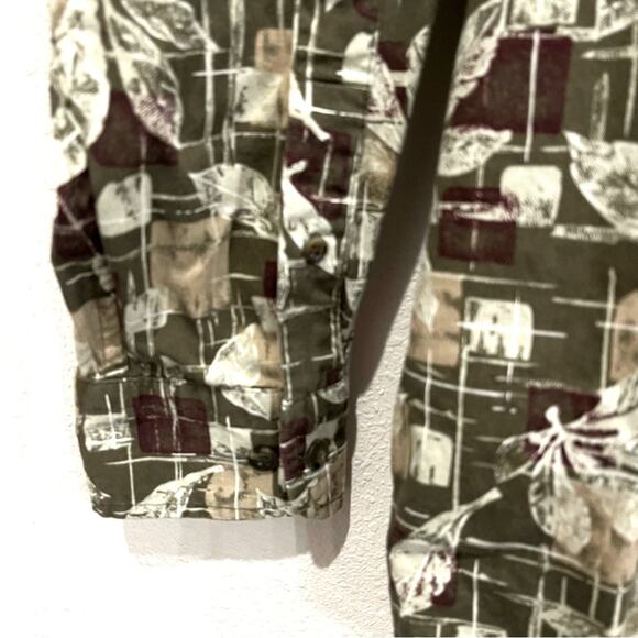 Roundtree & Yorke Leaf Print Geometric Long Sleeve Button Down Shirt - Large - Picture 4 of 9